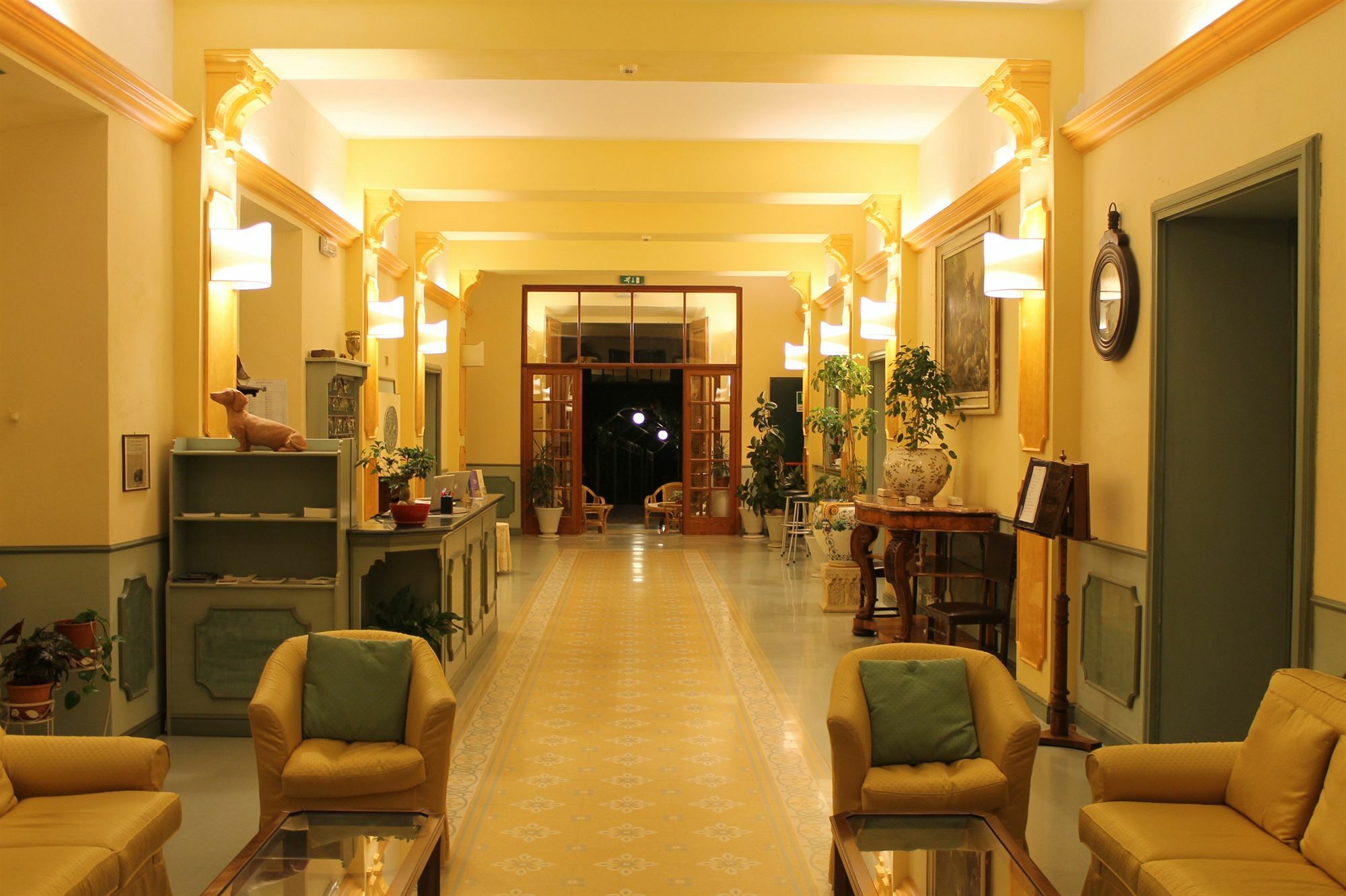 Hotel Croce Di Savoia Vallombrosa Exterior photo
