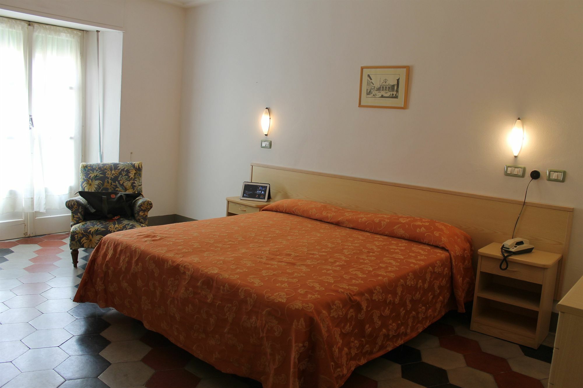 Hotel Croce Di Savoia Vallombrosa Exterior photo